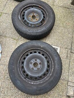 Zimná sada Škoda Octavia 3 195/65 R15, pneu Dunlop. - 1