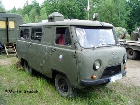 Uaz 452T