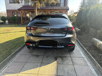 Mazda 3 Skyactiv - X 180 - 1