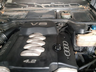 AUDI A8 4.2 220kw quattro tiptronic 1997