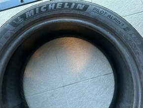 Predám Zimne pneumatiky Michelin Pilot Alpin 5 245/45 R19