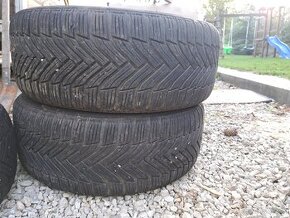 Zimne pneu Michelin