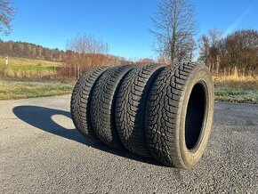 Nokian WRD4 205/60 R16 zimné