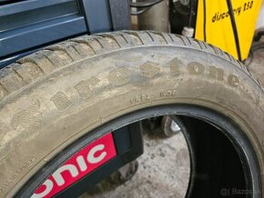 Zimné pneumatiky  225/55 r18