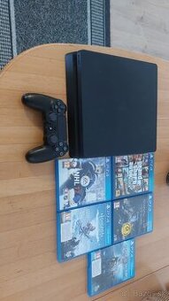 Predám Playstation 4 Slim 500GB