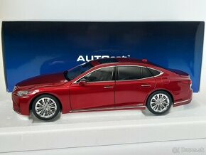 1:18 - Lexus LS 500h (2018) - AUTOart - 1:18 - 1