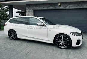 BMW Rad 3 Touring 330d xDrive A/T