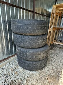 Disky + zimné pneumatiky  195/65 R15