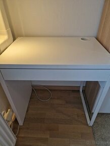 Micke stol 73x50 biely Ikea