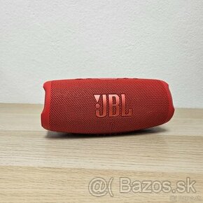 ✔️ JBL Charge 5 - červený, výborný stav, batéria ako nová