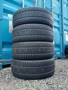 Zimné pneumatiky 255/60R18 Pirelli Scorpion