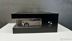 modely aut 1:43 Porsche, Aston Martin, Mercedes, Ford