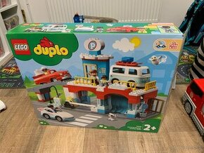 Lego Duplo 10948 - Garaz a autoumyvaren - 1