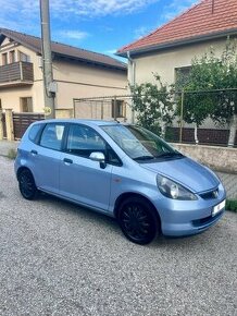 HONDA JAZZ 1,2 BENZÍN NOVÁ STK EK