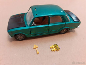 MEBETOYS - A43 - Fiat 124 Taxi - 1