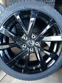 MAZDA 18"///215/45 R18///SNÍMAČE -ZIMNÁ SADA