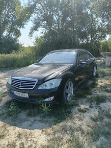 Mercedes w221 S350 benzín rok:2008