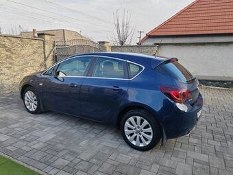 Predám opel astra - 1