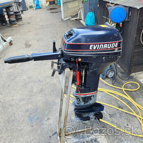 LODNI ZAVESNY MOTOR EVINRUDE 9,9 DLOUHA NOHA