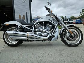 Harley-Davidson V-rod - 1