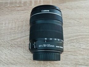 Canon EF-S 18-135mm f/3,5-5,6 IS STM - 1