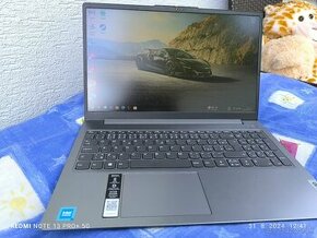 Lenovo IdeaPad Slim 3 15IAN8