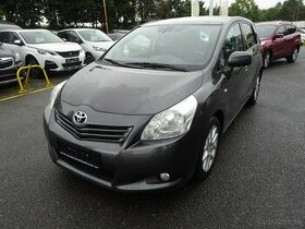 Toyota Verso 2,0 D-4D-7 MÍST, GARANCE KM