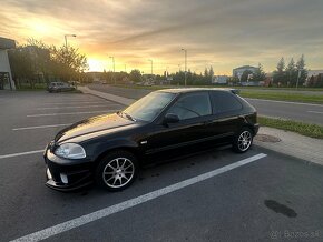 Honda civic 6g 1997 1.4is - 1