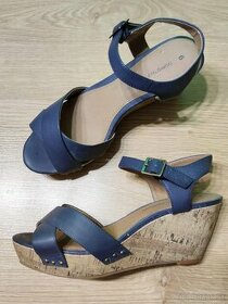 Nove krasne sandalky - 1