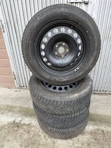 Zimne pneumatiky 215/65 R17 na diskoch 5x112 Kodiaq