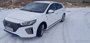 Hyundai Ioniq  hybrid