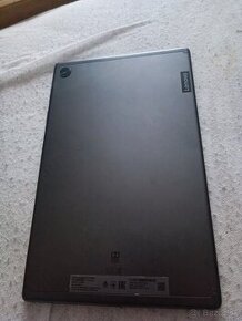 Lenovo M10 Plus