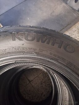 KUMHO 205/60 R16