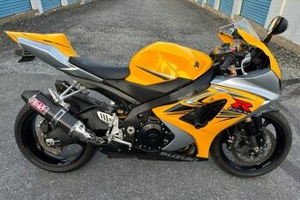 KUPIM  Suzuki GSX-R 1000