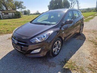 Hyundai i30 CW 1.6i CRDi VGT Fleet