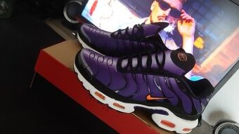 Nike Air Max Plus Og purple voltage