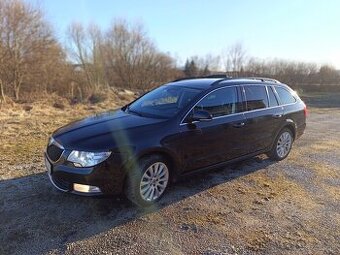 ŠKODA SUPERB COMBI 2.0TDi 4x4 ,,ELEGANCE" - 1