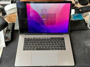 MacBook Pro 2017 15” i7, 16gb ram, 512gb ssd