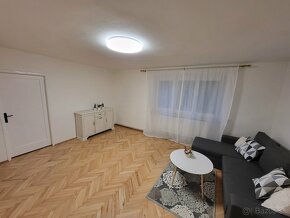 2-izbovy byt na prenajom v Brezne - 1