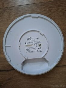 UBIQUITI- UNIFi AP AC PRO