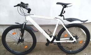 Horský MTB 21 ALU RÁM 3x8 prevodov Shimano 26 kolesá