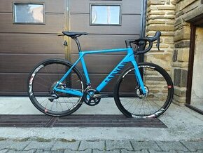 Canyon Ultimate CF SL 8 Disc