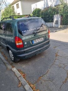 Zafira 2,2 dTi 90kW r.v 2002