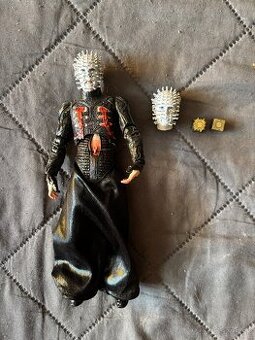 Hellraiser NECA figurka