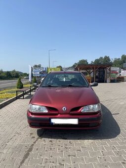 Renault Megane 1.4 e