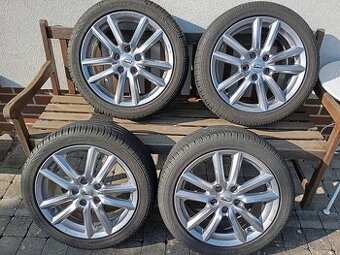 Predám sadu kolies KIA Ceed R17 5x114,3 ET 43,5 - 1