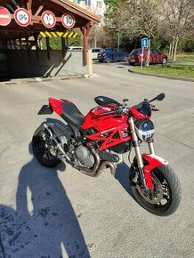 Ducati Monster 1100 Evo