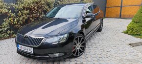 Škoda Superb 2.0 TDi CR Business DSG 4x4 2015