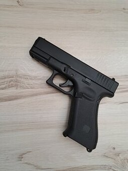 Glock 17 Blowback