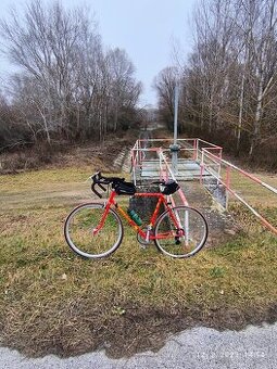 Cestny bicykel peugeot